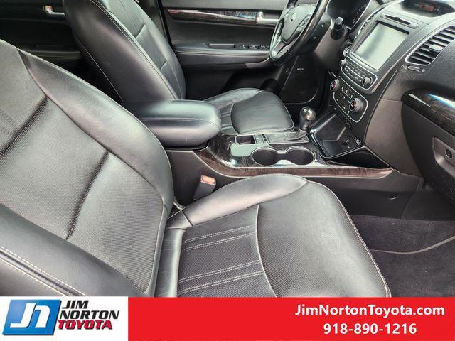 used 2014 Kia Sorento car, priced at $11,477