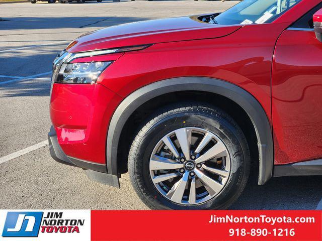used 2023 Nissan Pathfinder car, priced at $30,883
