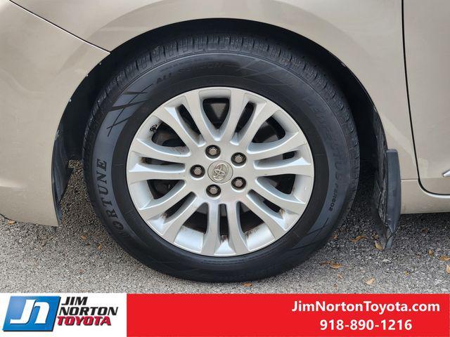 used 2015 Toyota Sienna car, priced at $15,116