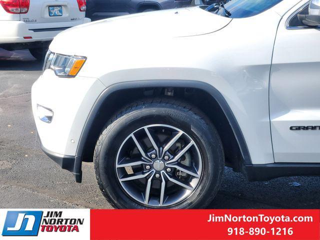used 2018 Jeep Grand Cherokee car, priced at $17,586