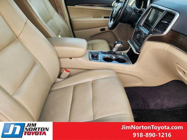 used 2018 Jeep Grand Cherokee car, priced at $17,586