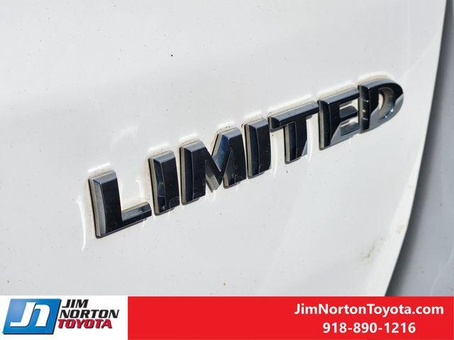 used 2018 Jeep Grand Cherokee car, priced at $17,586