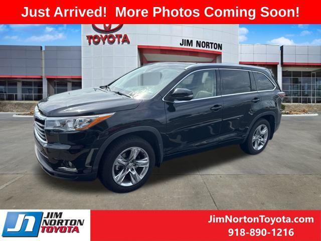 used 2014 Toyota Highlander car, priced at $17,905