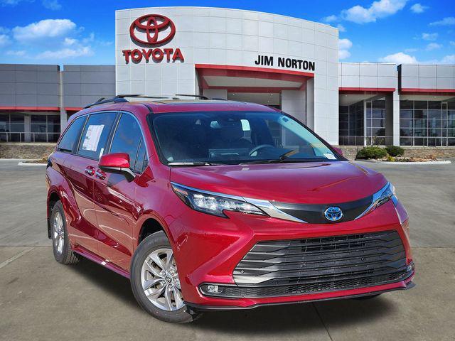 new 2025 Toyota Sienna car, priced at $51,538