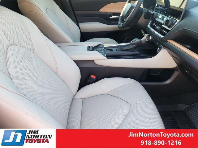 new 2026 Toyota Grand Highlander car, priced at $57,194