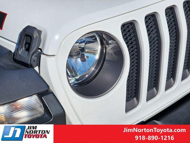 used 2022 Jeep Wrangler Unlimited car, priced at $34,786