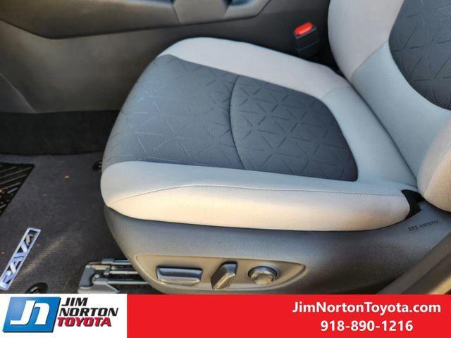 new 2025 Toyota RAV4 car, priced at $35,733