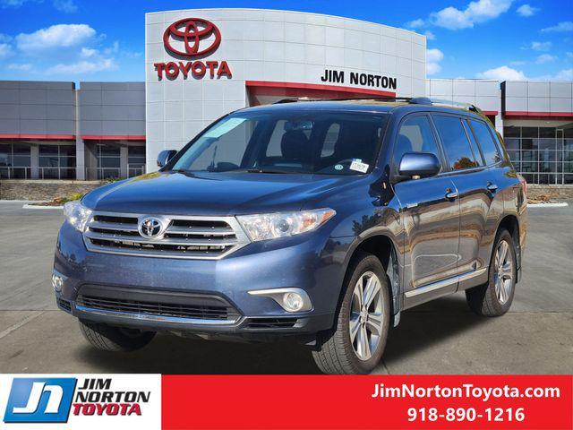 used 2013 Toyota Highlander car, priced at $17,047