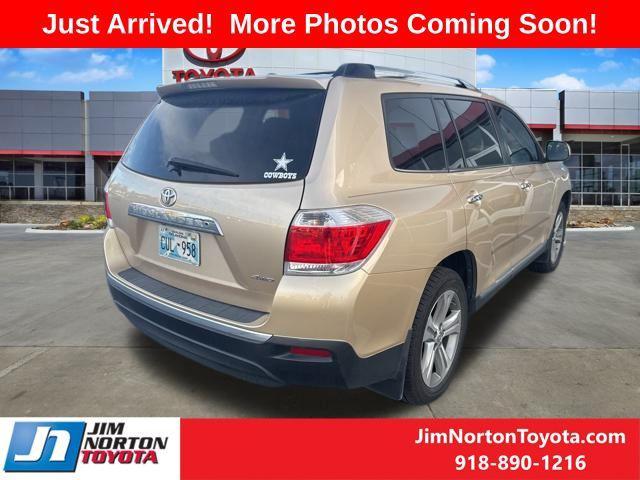 used 2012 Toyota Highlander car, priced at $16,126