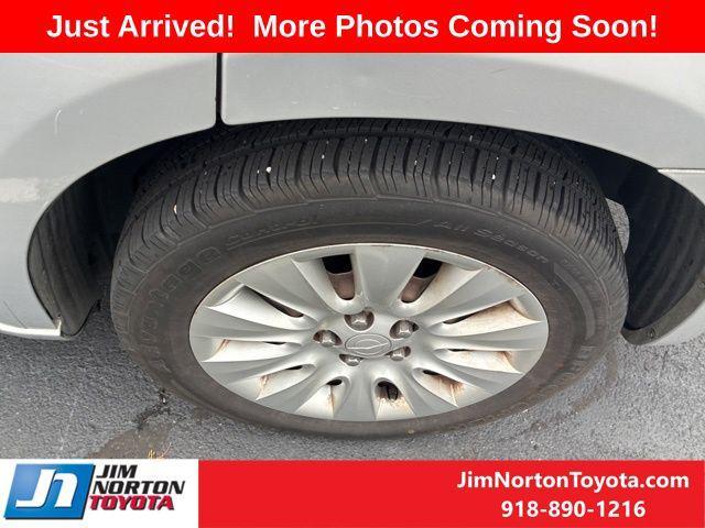 used 2012 Chrysler 200 car, priced at $4,974