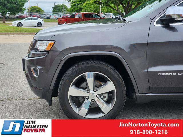 used 2015 Jeep Grand Cherokee car, priced at $17,646