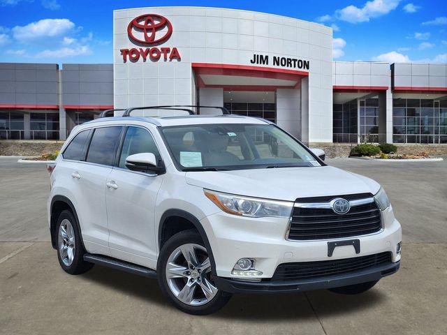 used 2015 Toyota Highlander car, priced at $16,296