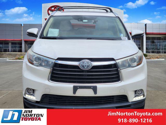 used 2015 Toyota Highlander car, priced at $16,296
