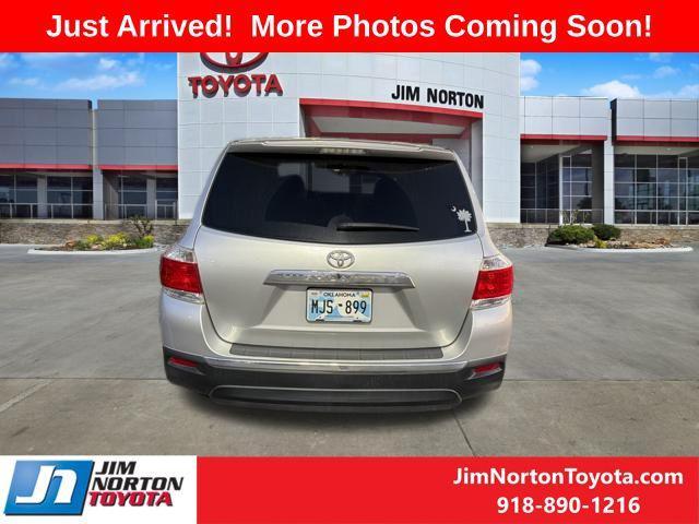 used 2011 Toyota Highlander car, priced at $12,086