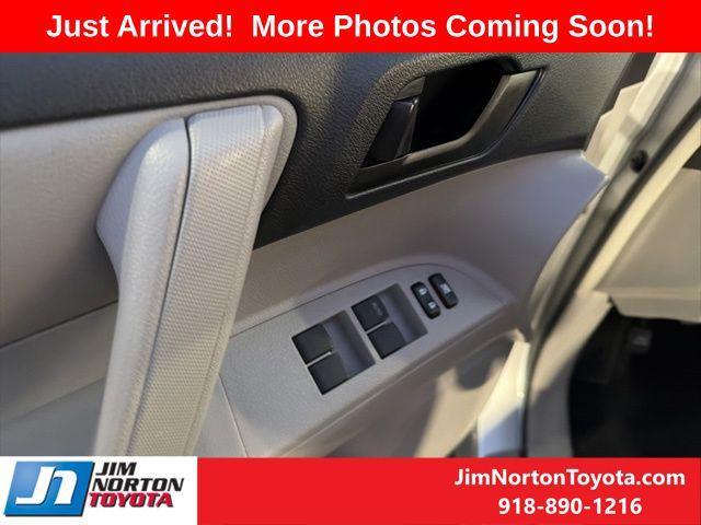 used 2011 Toyota Highlander car, priced at $12,086