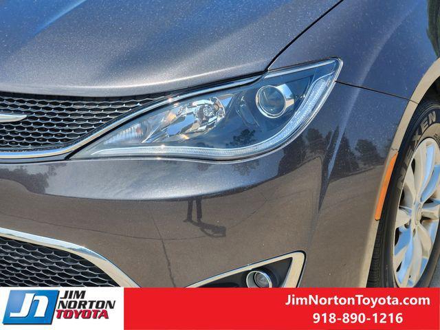 used 2017 Chrysler Pacifica car, priced at $14,357