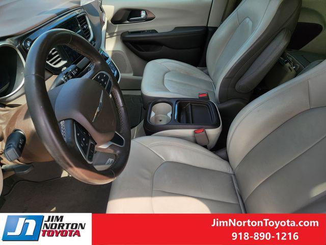 used 2017 Chrysler Pacifica car, priced at $14,357