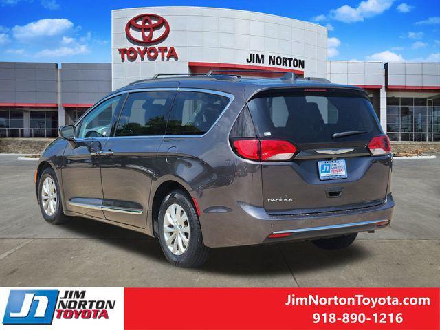 used 2017 Chrysler Pacifica car, priced at $14,357