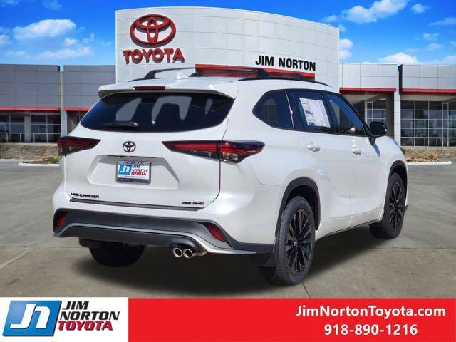 new 2025 Toyota Highlander car, priced at $50,526