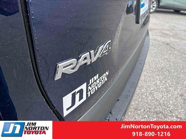 new 2025 Toyota RAV4 car, priced at $40,757