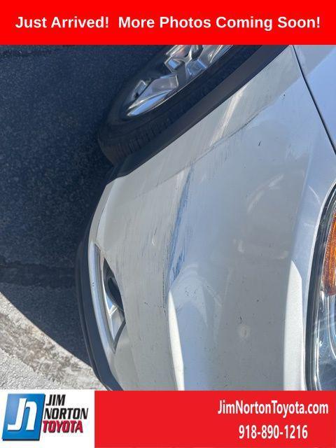 used 2016 Toyota Highlander car, priced at $17,628