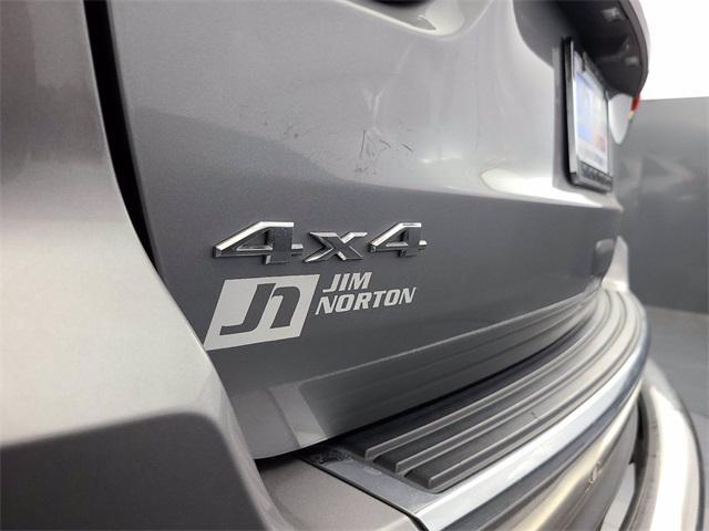 used 2016 Jeep Grand Cherokee car, priced at $15,955