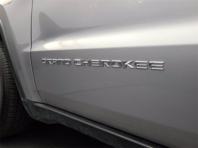 used 2016 Jeep Grand Cherokee car, priced at $15,955