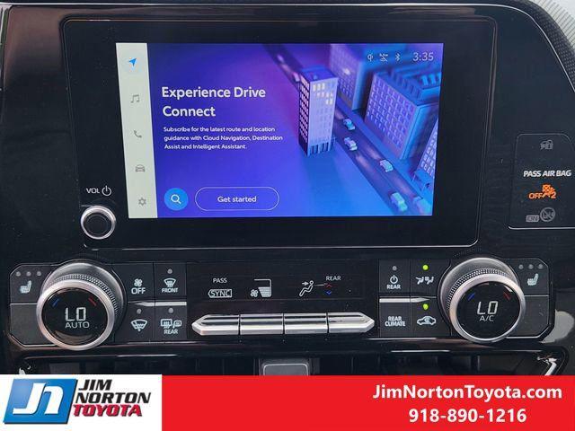 new 2025 Toyota Highlander car, priced at $48,083