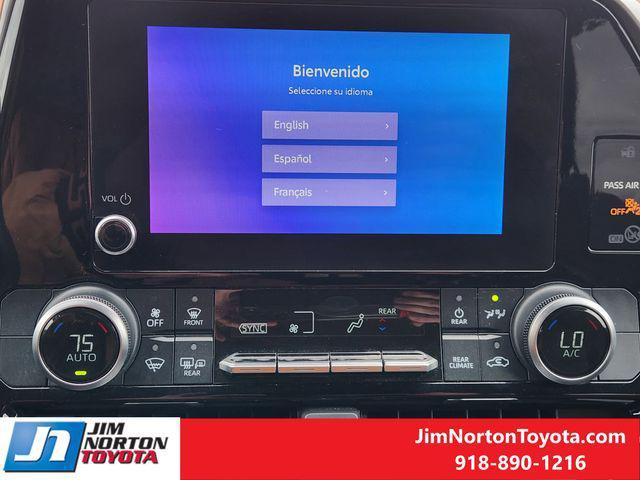 used 2023 Toyota Highlander car, priced at $31,804