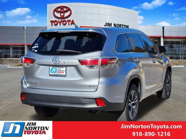 used 2016 Toyota Highlander car, priced at $16,975