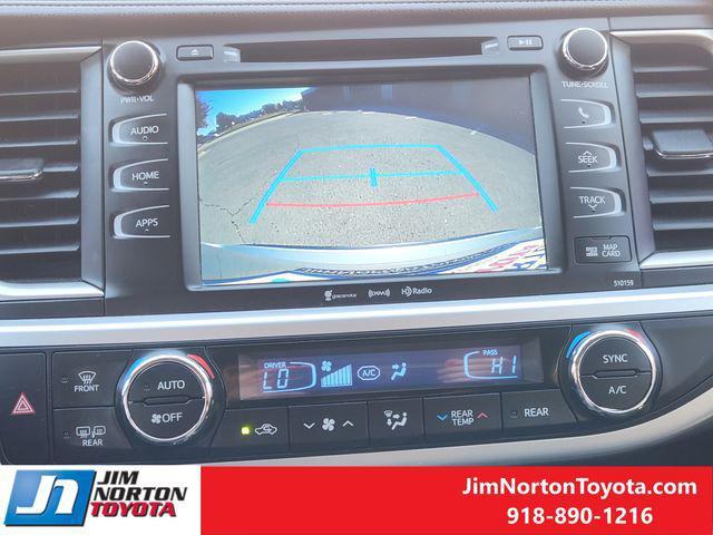 used 2016 Toyota Highlander car, priced at $16,975