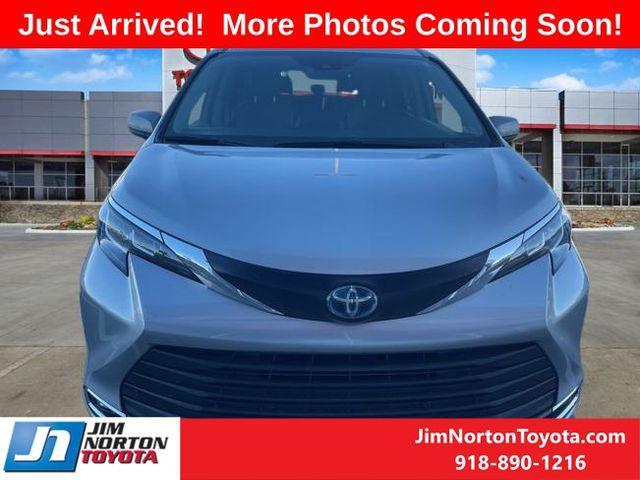 used 2023 Toyota Sienna car, priced at $45,246