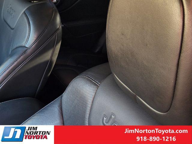 used 2021 Jeep Cherokee car, priced at $18,942