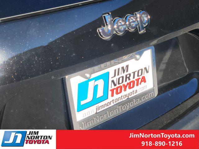 used 2021 Jeep Cherokee car, priced at $18,942