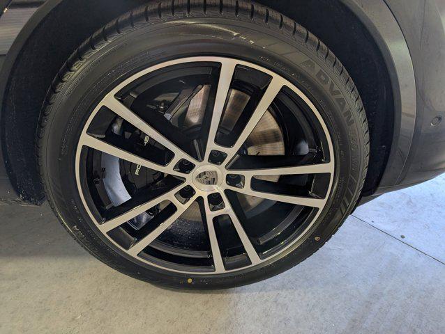 new 2025 Porsche Cayenne car, priced at $192,655