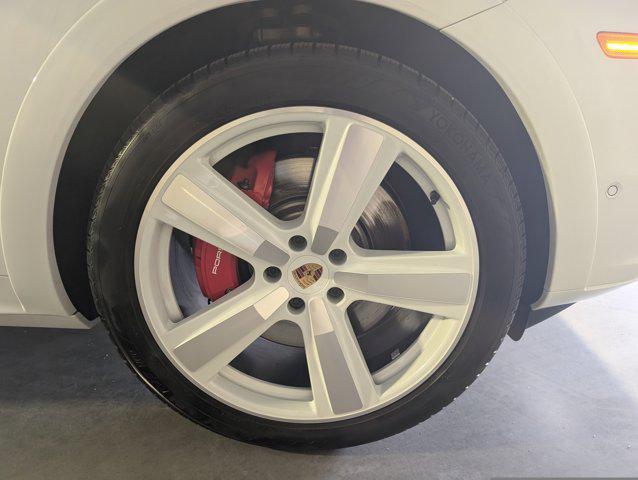 used 2025 Porsche Cayenne E-Hybrid car, priced at $136,691
