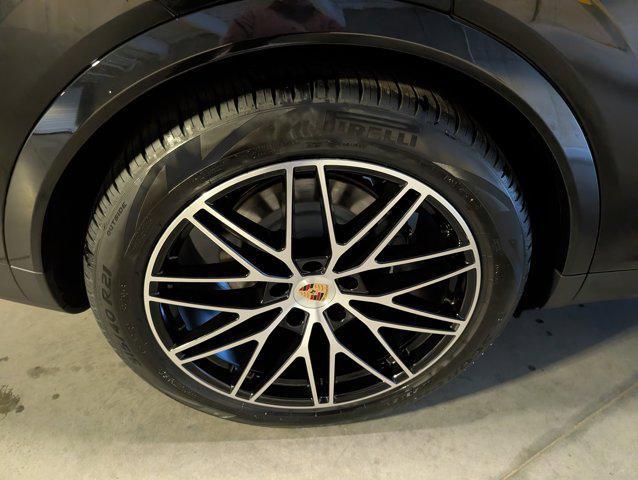 new 2026 Porsche Cayenne car, priced at $113,320