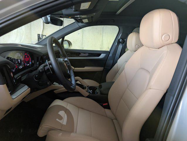 new 2025 Porsche Cayenne car, priced at $111,525