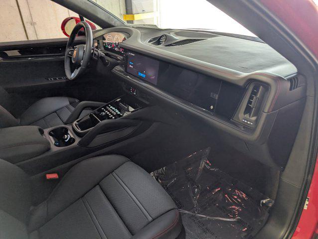 new 2025 Porsche Cayenne car, priced at $150,385