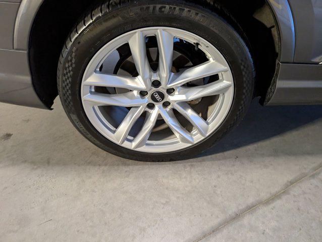 used 2018 Audi Q7 car, priced at $24,301