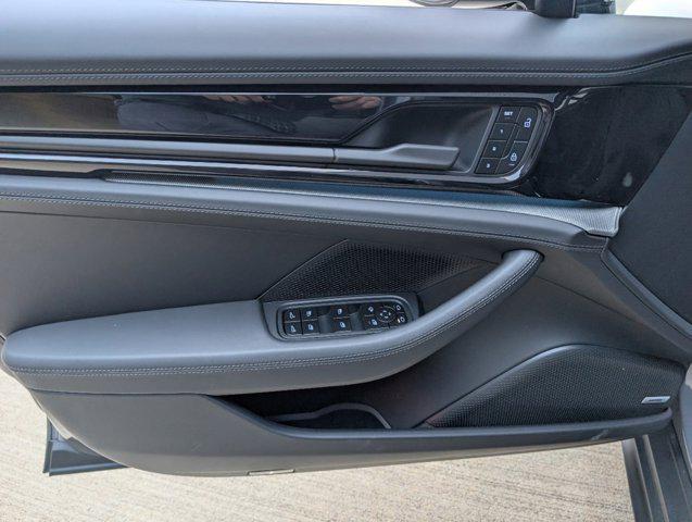 new 2025 Porsche Panamera car, priced at $138,895