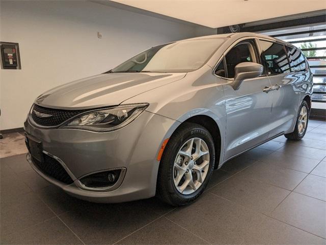 used 2018 Chrysler Pacifica car, priced at $17,296