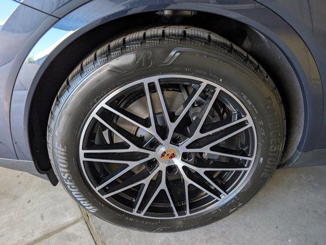 new 2026 Porsche Cayenne car, priced at $114,110