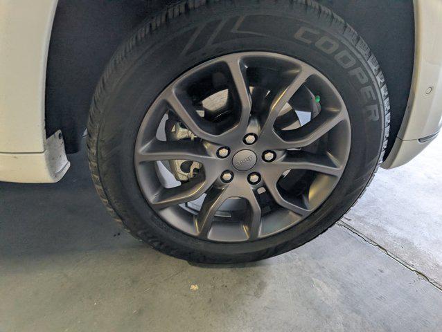 used 2021 Jeep Grand Cherokee car, priced at $26,201