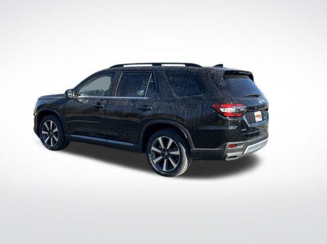 new 2025 Honda Pilot car, priced at $49,900