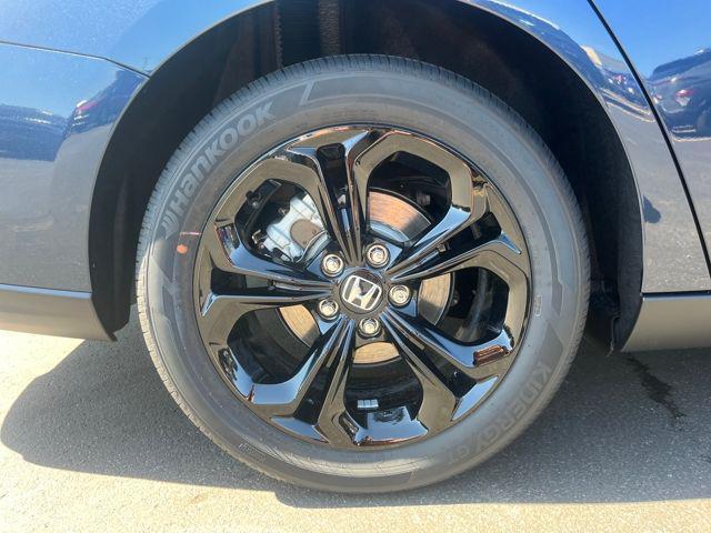 new 2025 Honda Accord car, priced at $30,374