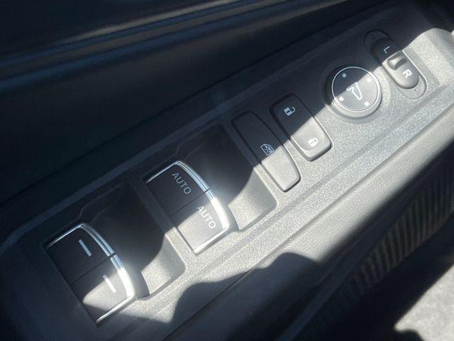 new 2025 Honda Accord car, priced at $30,374