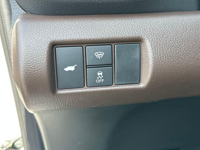 new 2025 Honda Pilot car, priced at $50,704