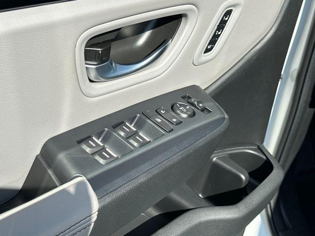 new 2025 Honda Pilot car, priced at $48,350
