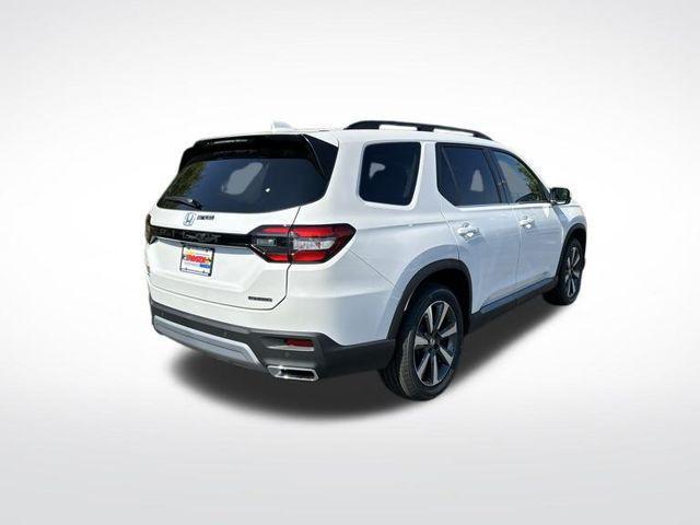 new 2025 Honda Pilot car, priced at $48,350